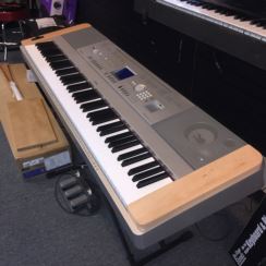 Show details for Used Yamaha DGX640C Keyboard 76-key